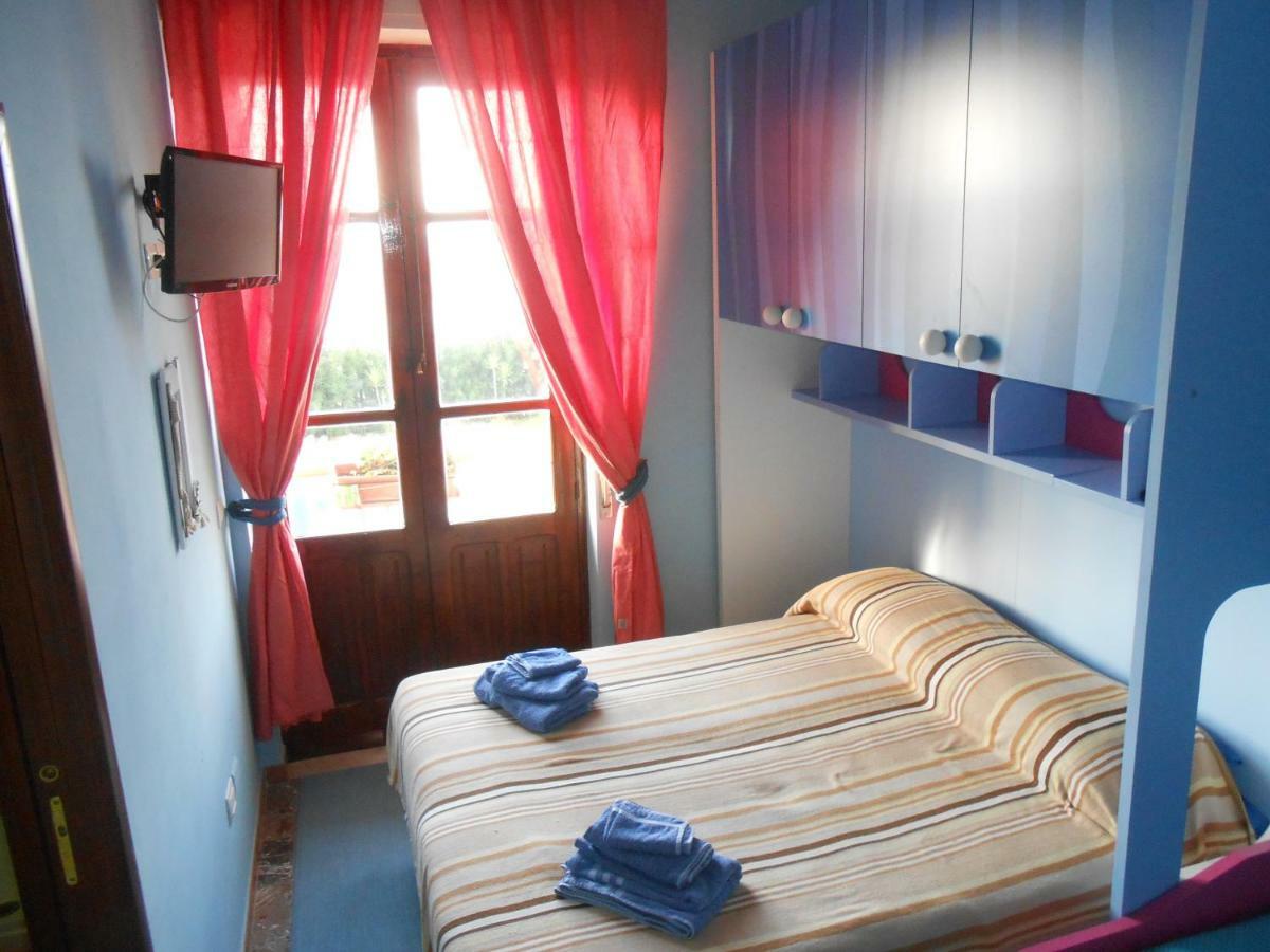 B&B Ro.Ma. Barcellona-Pozzo di Gotto Exterior photo