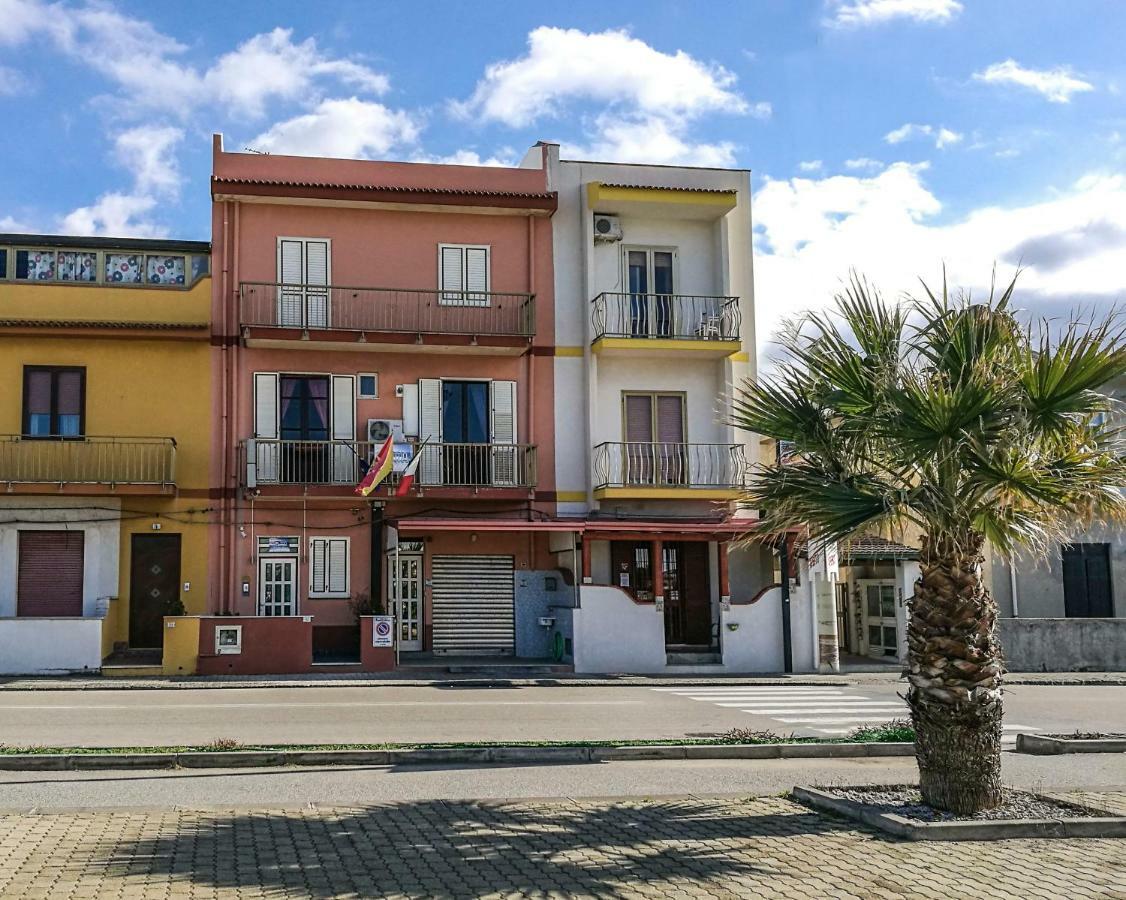 B&B Ro.Ma. Barcellona-Pozzo di Gotto Exterior photo
